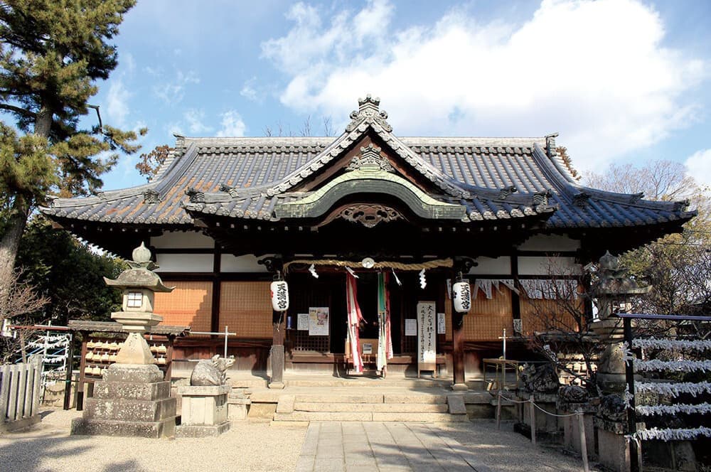 ◉◉県◉◉市に鎮座する「◉◉」｜出張撮影・カメラマン