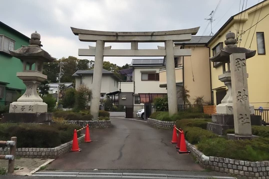茨木市に鎮座する「郡神社」｜出張撮影・カメラマン